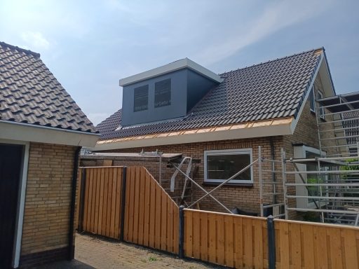Dak renovatie + dakkapel bouwen